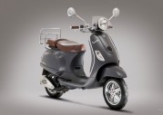 Vespa LXV